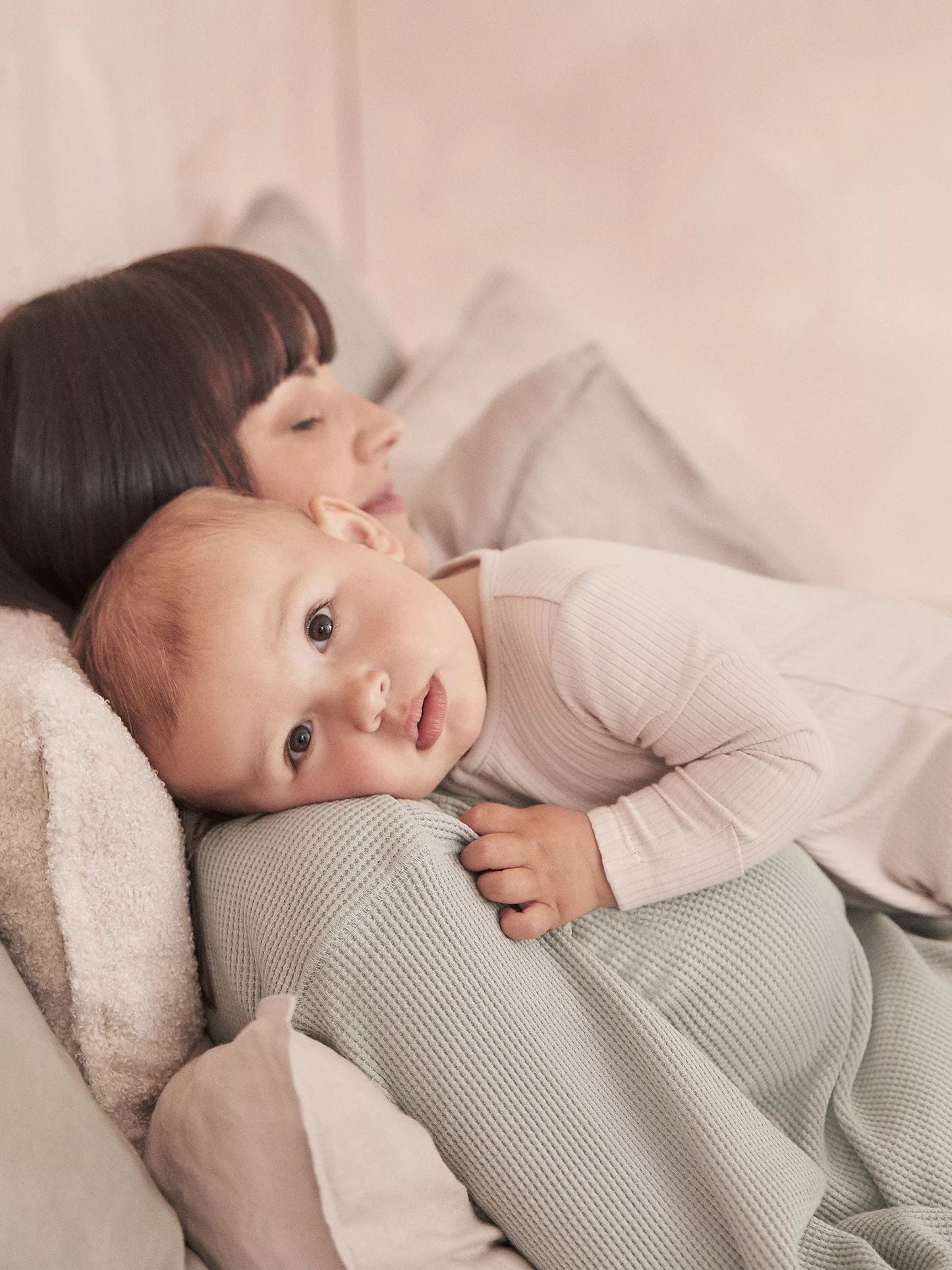 Ribbed Clever Sleepsuit - Ecru