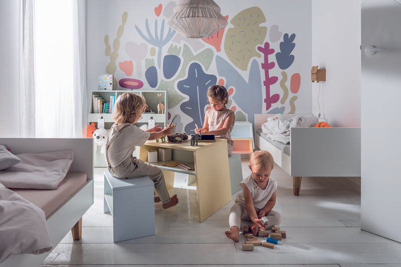 Tuli Stool - White/Blue