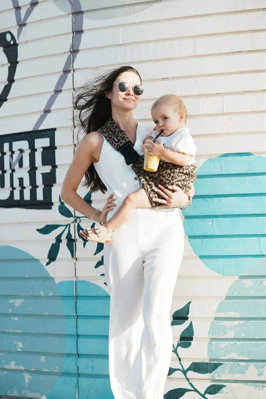 MomSwing Baby Carrier - Leopard