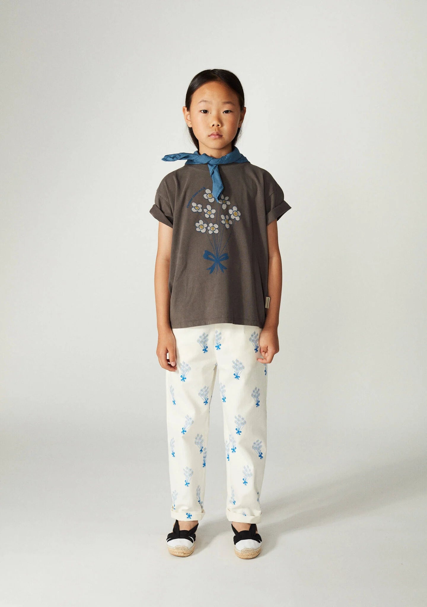 Bouquet Tee - Brown