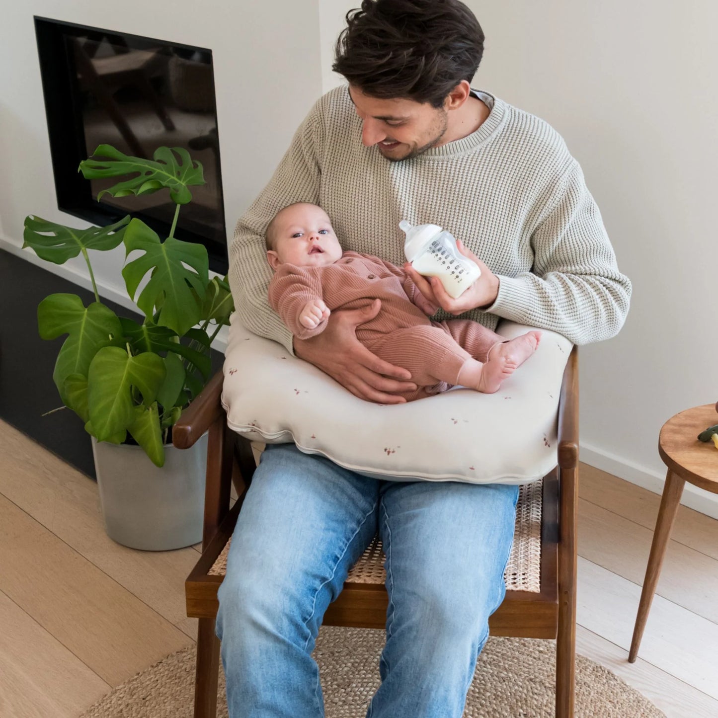 Softy Cotton Nursing Pillow - Mushrooms