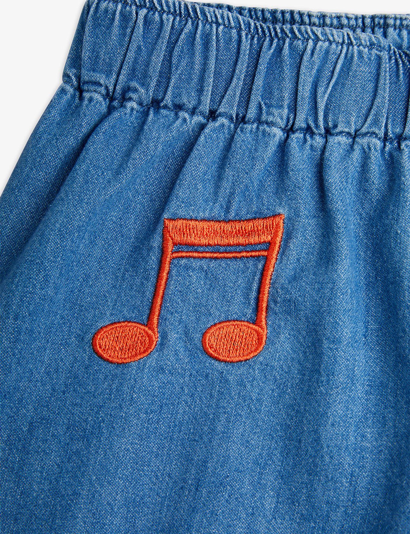 Note Denim Shorts