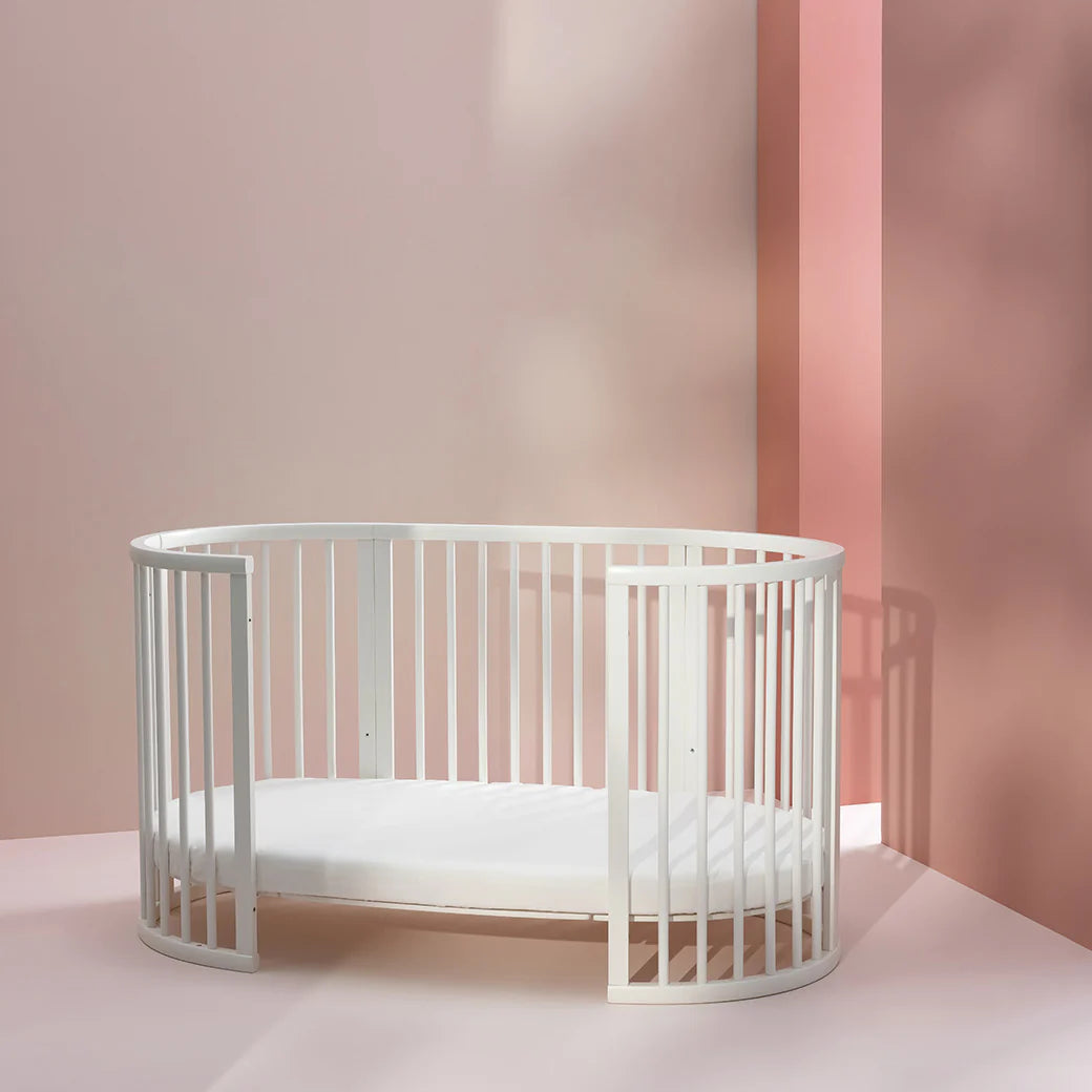 Stokke® Sleepi™ Bed & Mattress - White