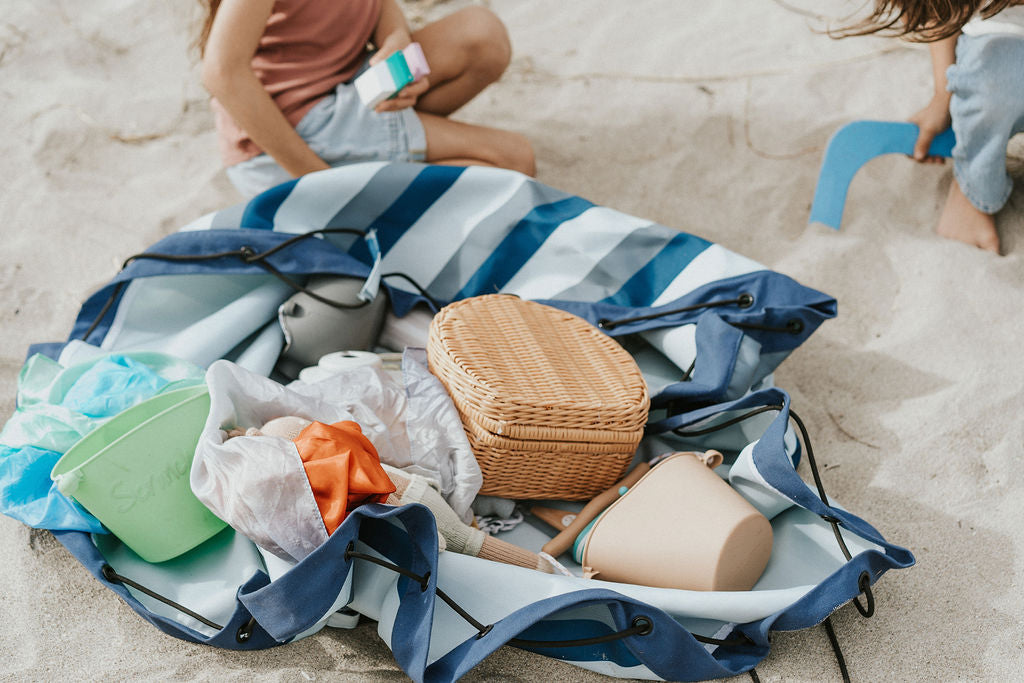 noomad Outdoor: Playmat & Toy Bag - Blue/Green Stripes