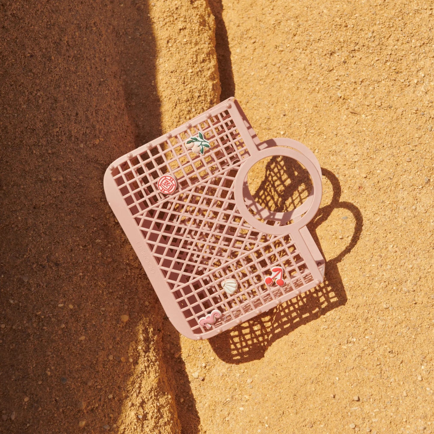Samantha Basket With Charms - Rose