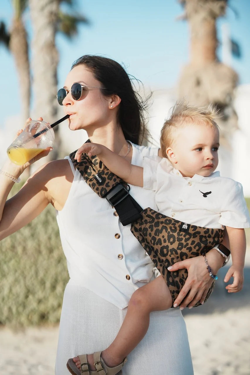 MomSwing Baby Carrier - Leopard