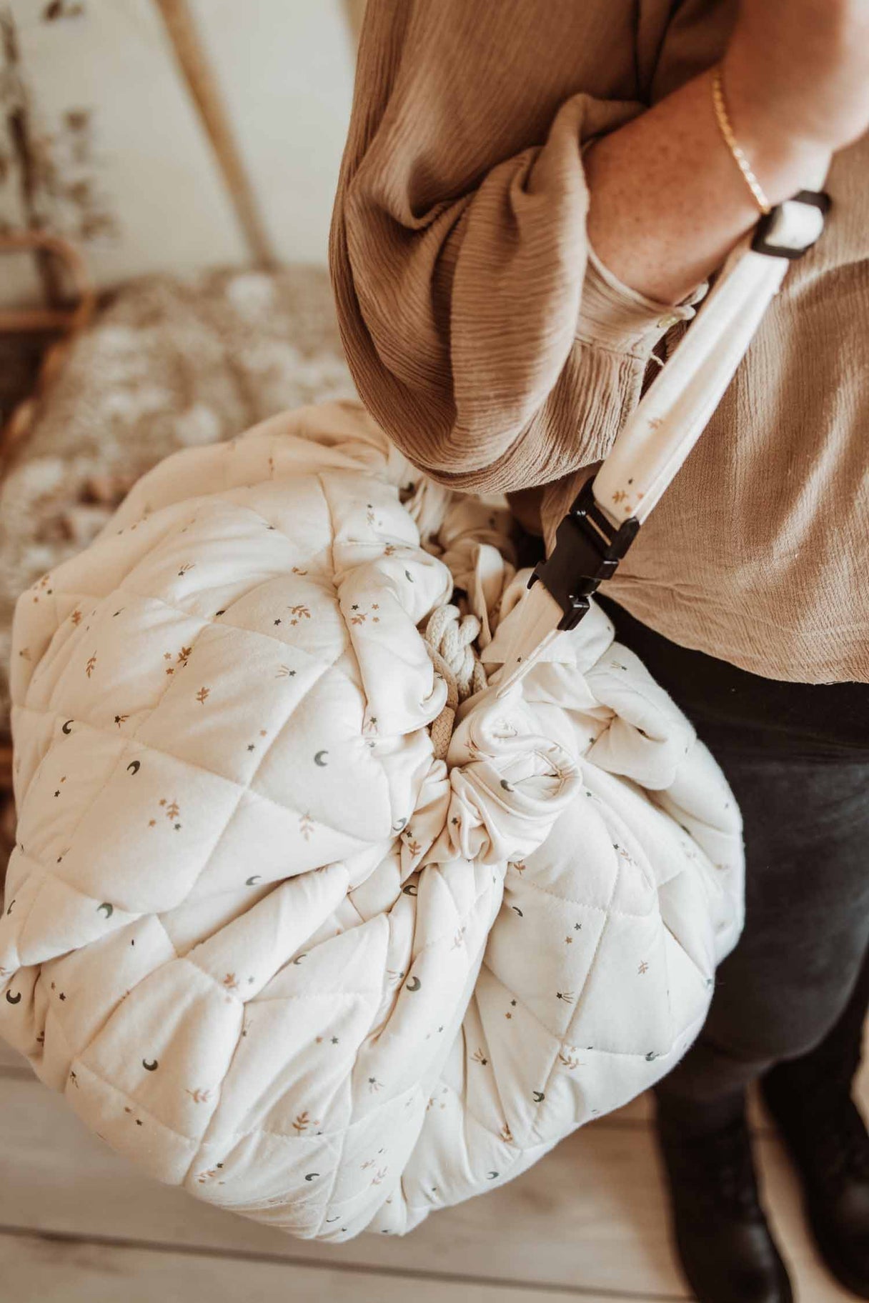 noomad soft: Organic Babymat & Bag - Moon