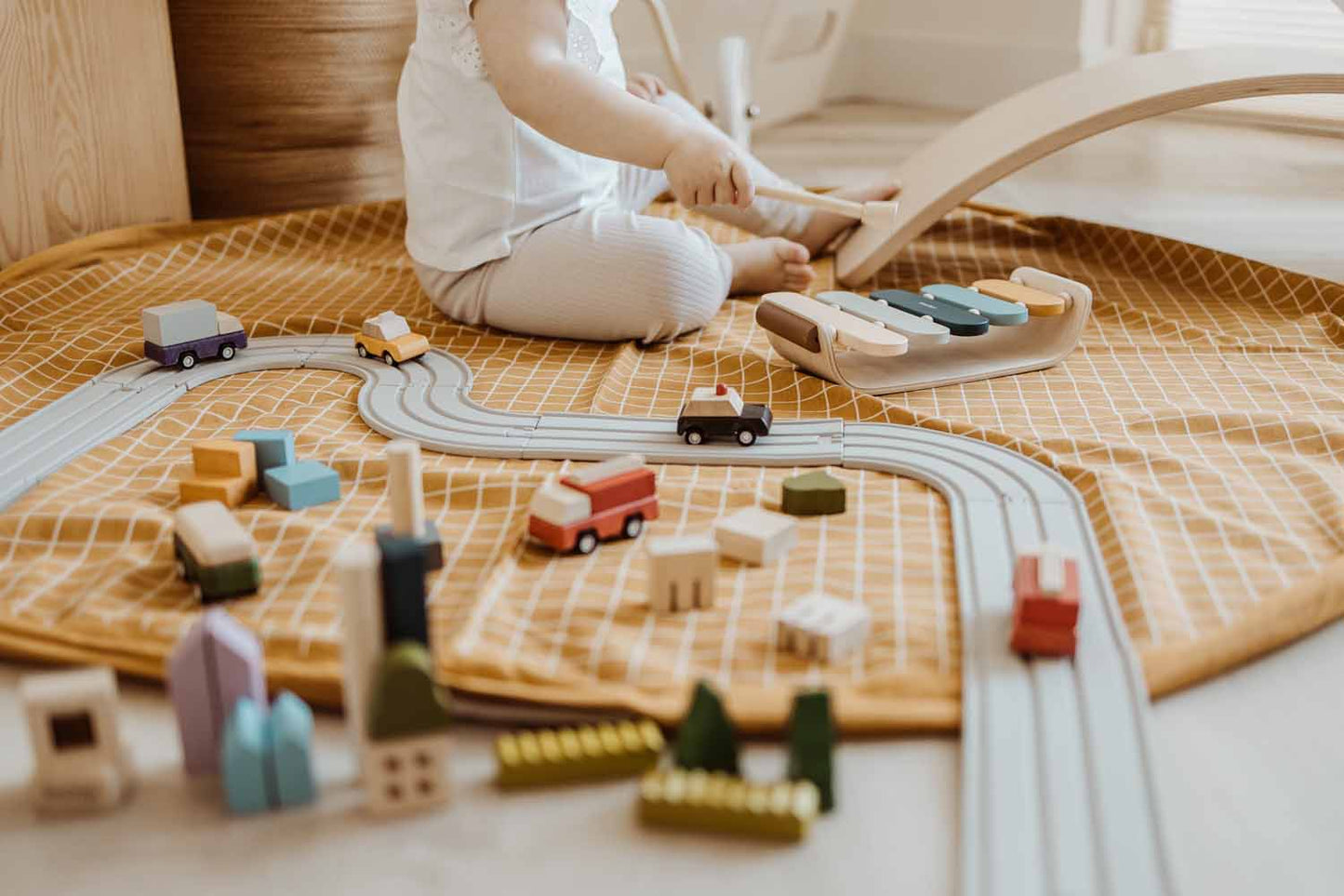 noomad: Playmat & Toy Bag - Organic Grid Mustard