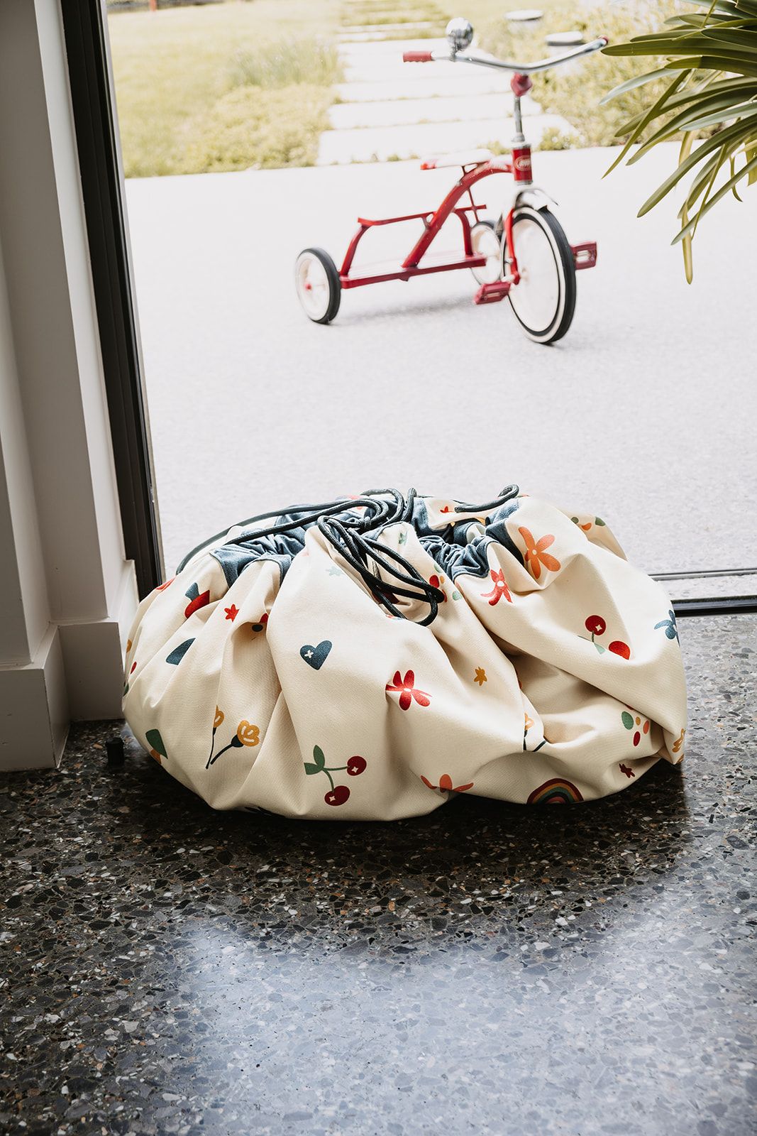 noomad: Playmat & Toy Bag - Funny Days