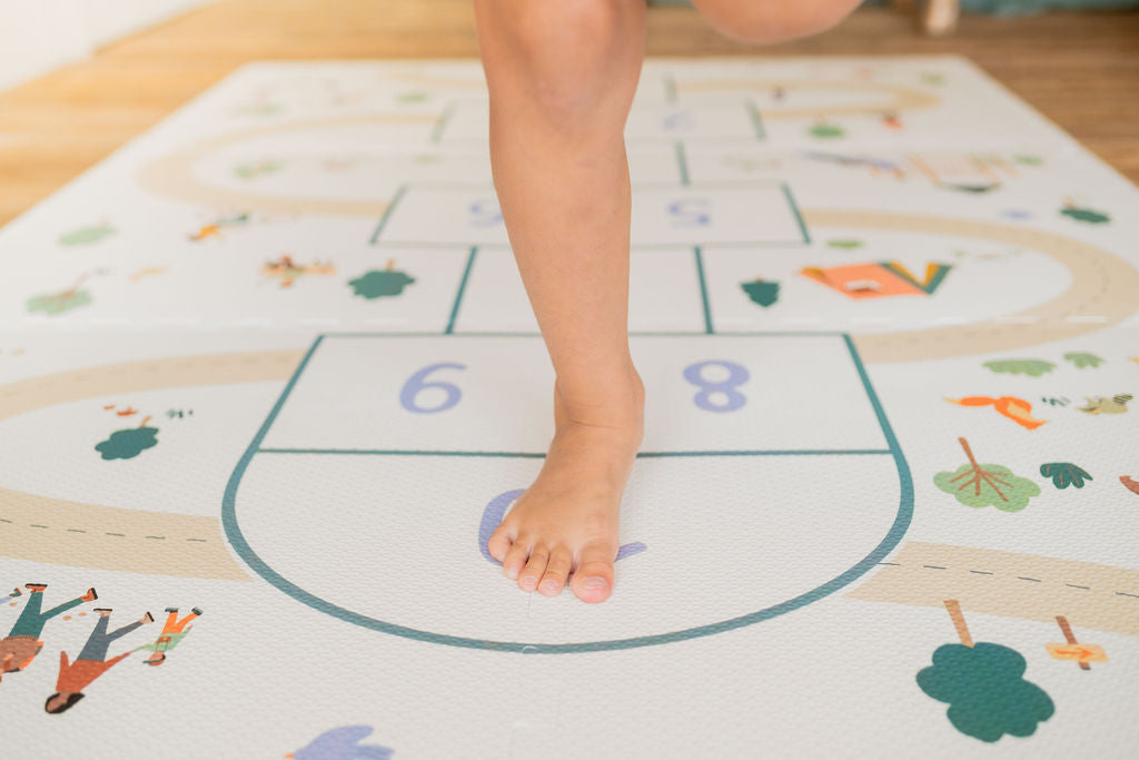tiloo: Foam Puzzle Playmat & Storage Box - Hopscotch