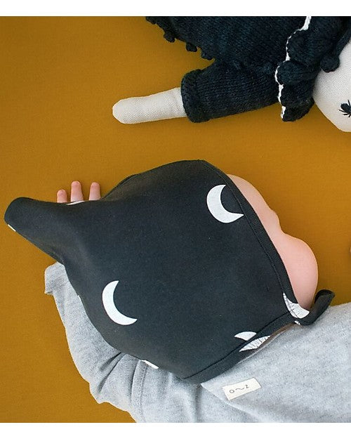 Charcoal Midnight Pixie Bonnet