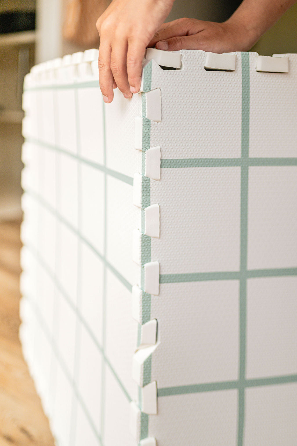 tiloo: Foam Puzzle Playmat & Storage Box - Hopscotch