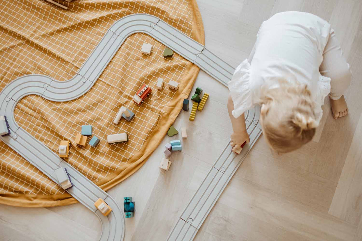 noomad: Playmat & Toy Bag - Organic Grid Mustard