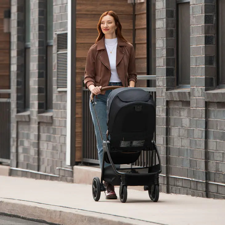 triv™ next Stroller