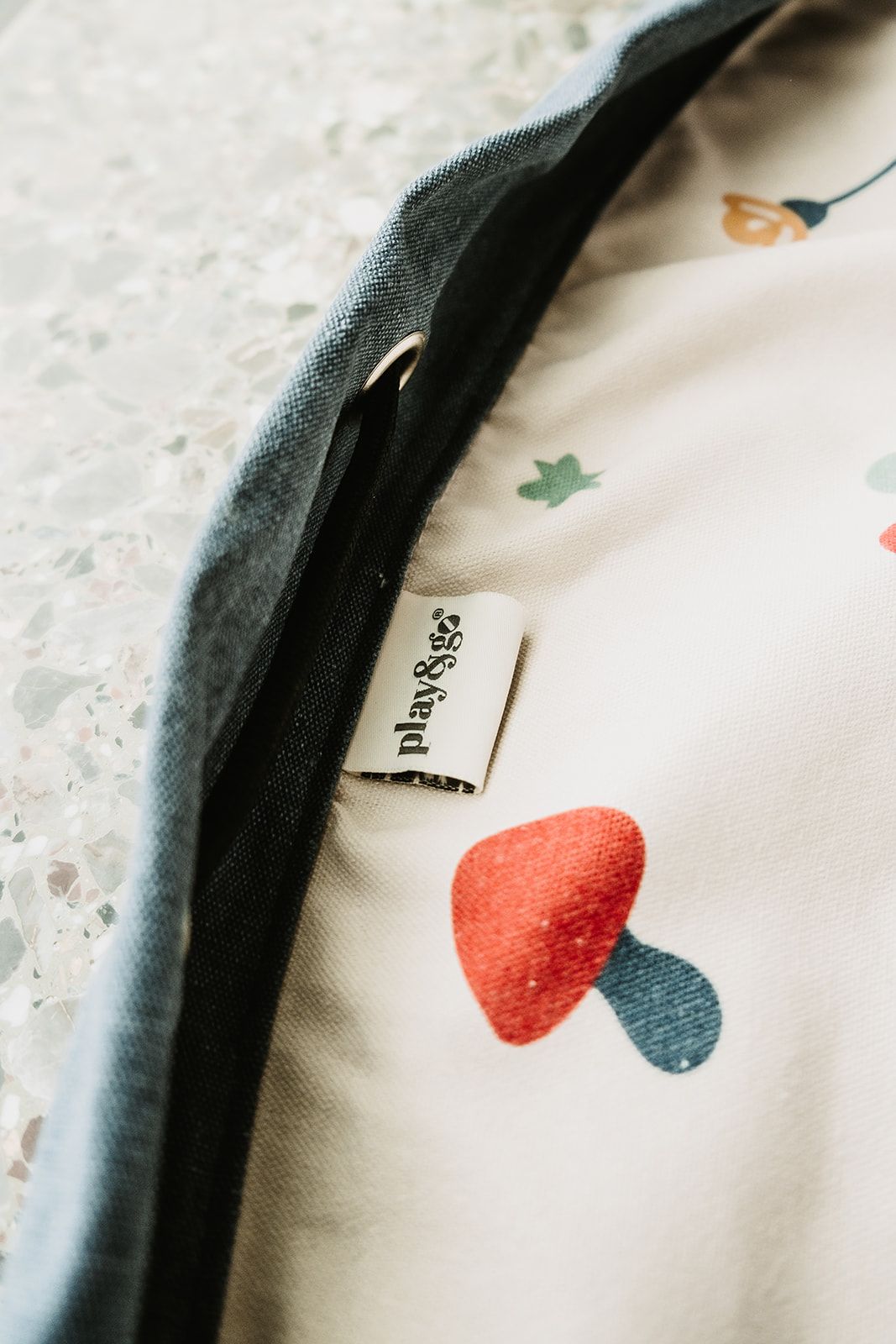 noomad: Playmat & Toy Bag - Funny Days