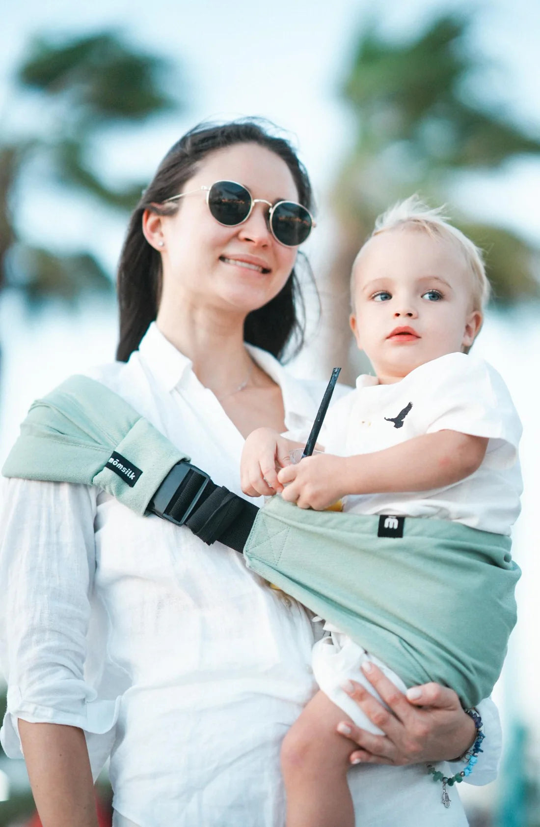 MomSwing Baby Carrier - Pastel Green