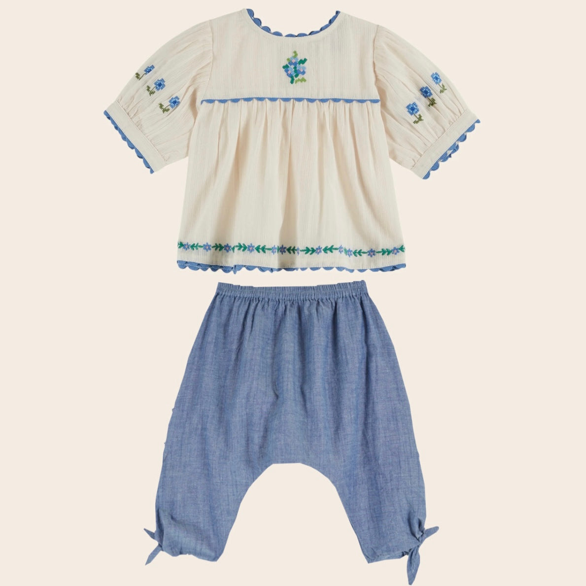 Prairie Embroidered Set
