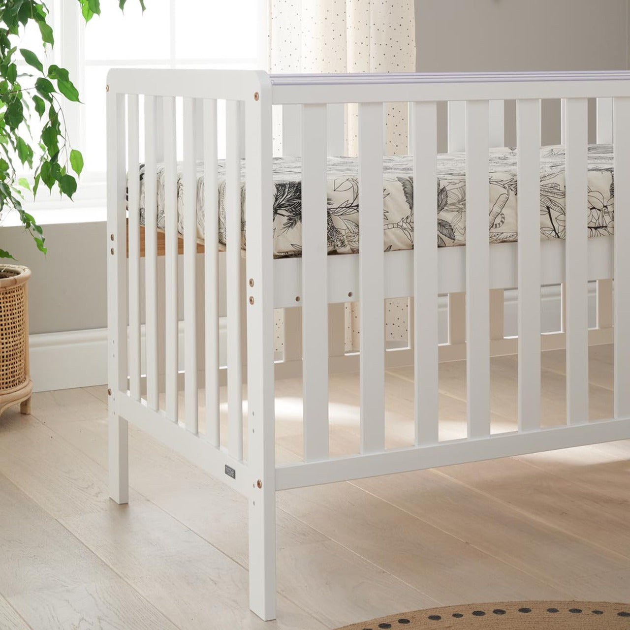 Malmo Cot Bed & Mattress with Cot Top Changer - White